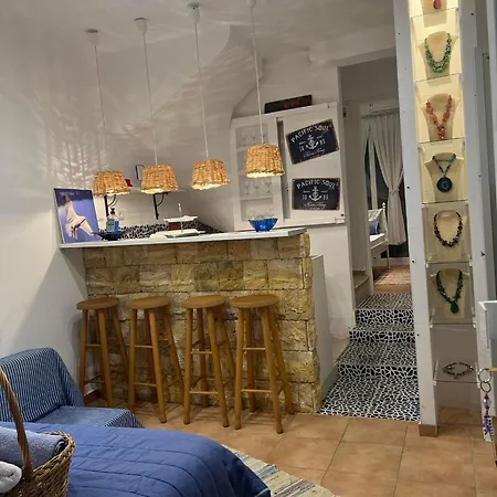 Hara's House 2 Feriehus