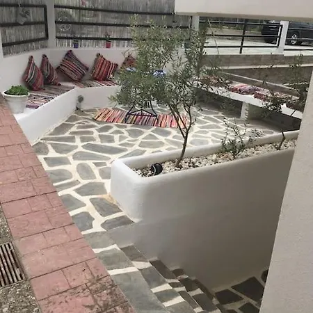 Hara's House 2 * Gerakini