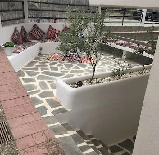 Hara's House 2 * Γερακινή